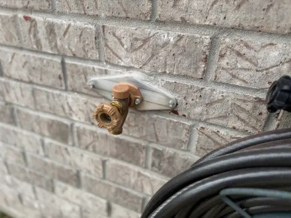 wall mounted hydrant installed by TennCo. Pluming in Jackson, tn.