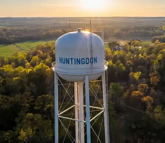 Huntingdon, TN water tower in Carroll County