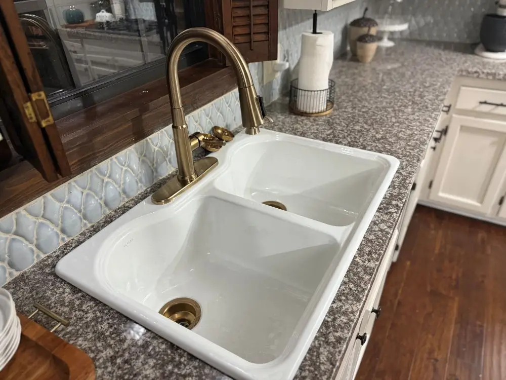 New kitchen faucet installed by TennCo. Plumbing